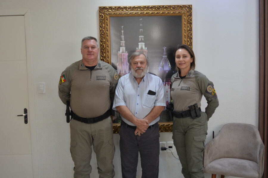prefeito-orlando-girardi-recebe-o-novo-comandante-do-37-bpm