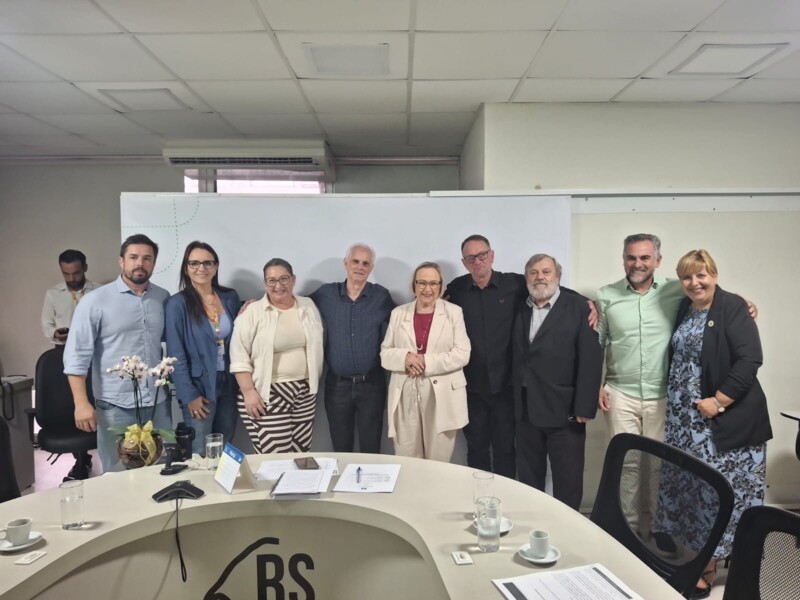reuniao-em-porto-alegre-garante-expansao-de-servicos-no-hdp