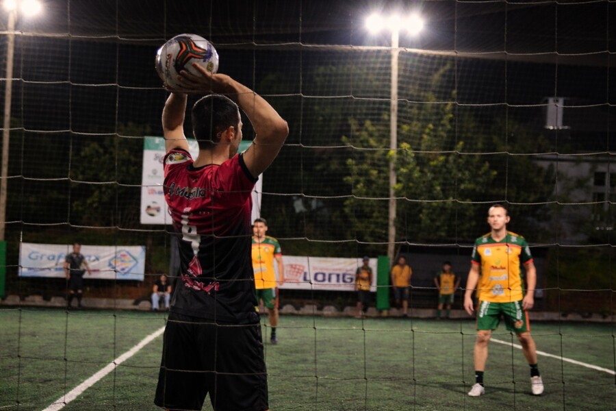 semifinais-definem-finalistas-da-2-copa-regional-de-futebol-7