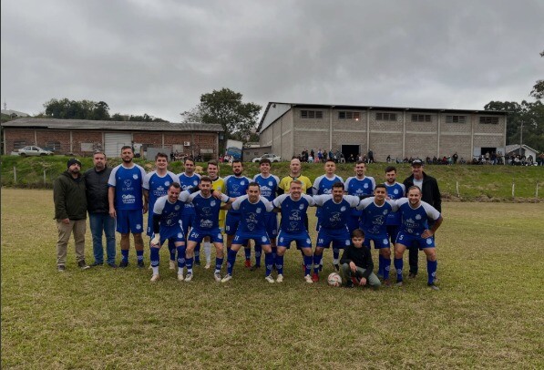 castelinho-garante-lideranca-do-grupo-e-segue-firme-na-copa-regional-amzop-sesc-sicredi