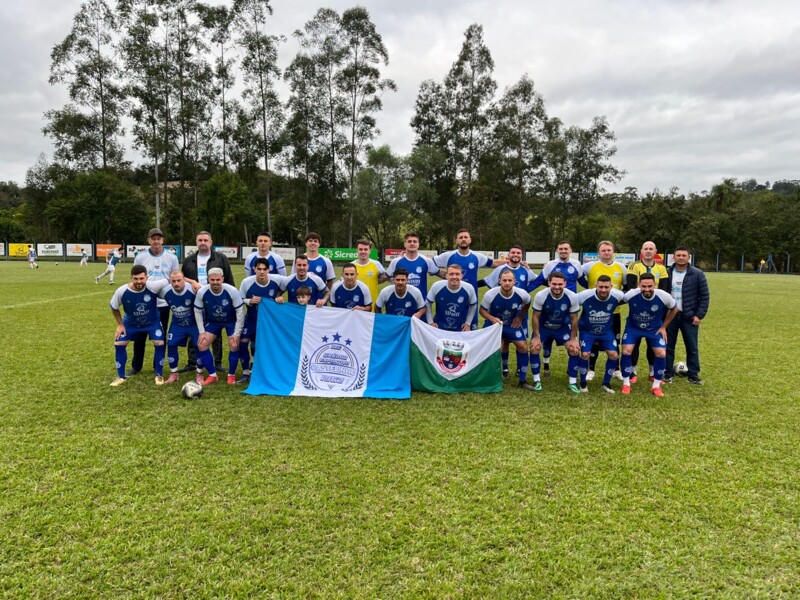 castelinho-vence-jaboticaba-e-avanca-as-quartas-de-final-da-copa-regional-amzop-sesc-sicredi