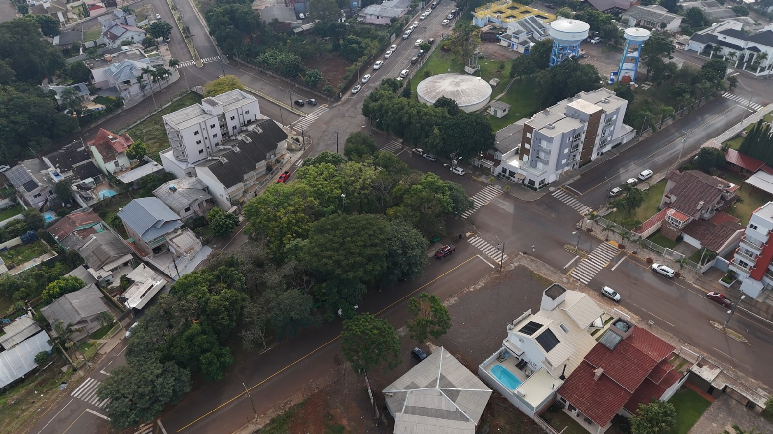 PRAÇA CORSAN- vista aérea.png
