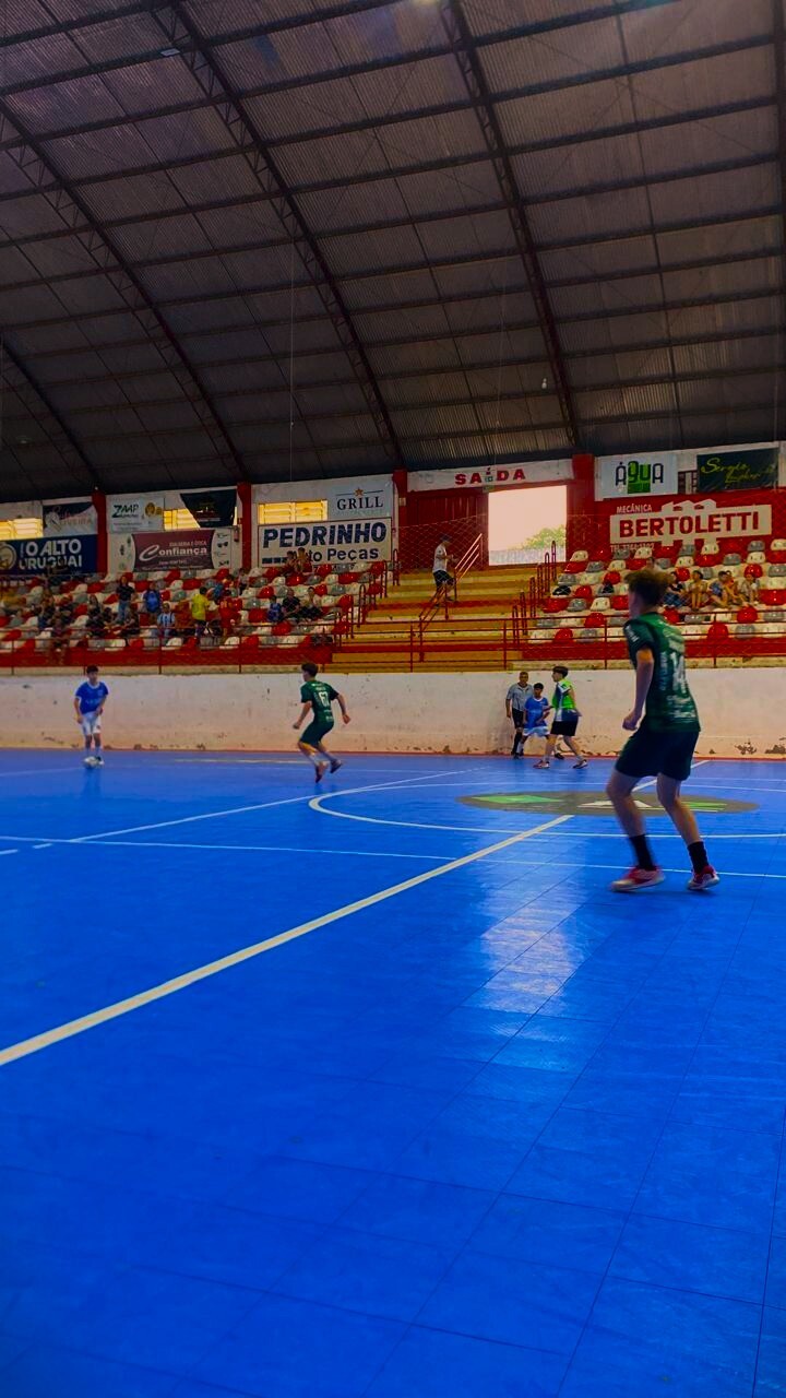 sub-17-e-sub-15-entram-em-quadra-no-municipalito-de-futsal-2026