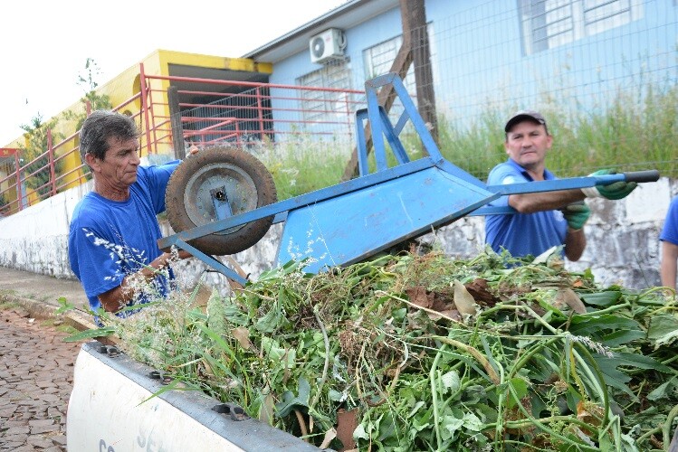 bairro-sao-francisco-de-paula-recebe-mutirao-de-limpeza