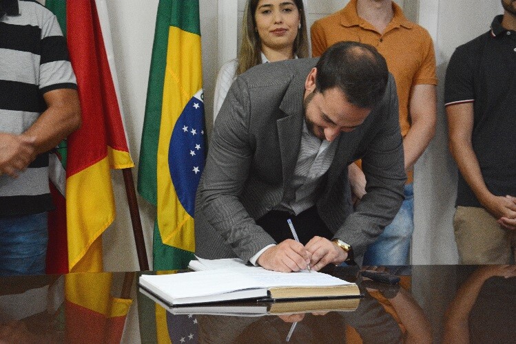 diogo-duarte-assume-o-poder-executivo-municipal