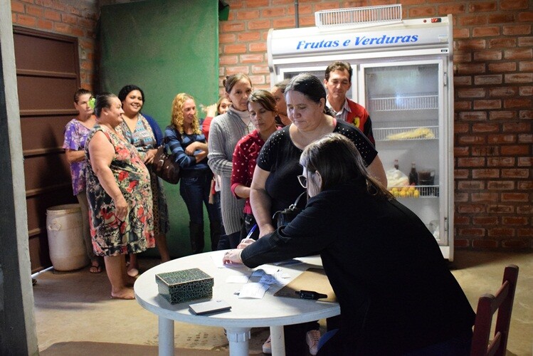 administracao-municipal-entrega-mais-de-100-cestas-basicas