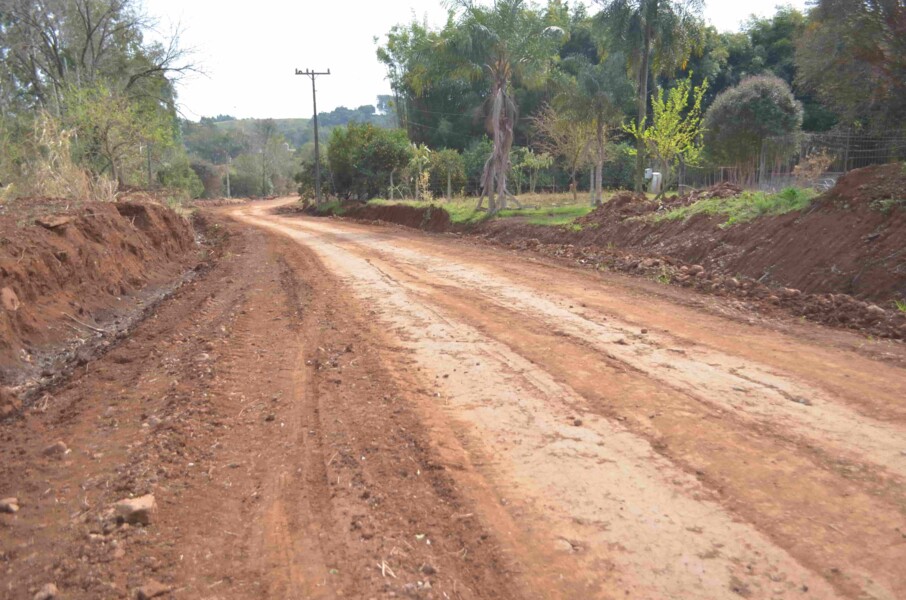 estradas-do-interior-do-municipio-sao-ampliadas
