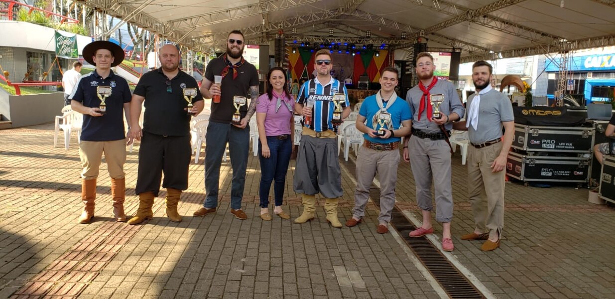 conheca-os-vencedores-do-torneio-de-truco-do-41-acampamento-farrapo