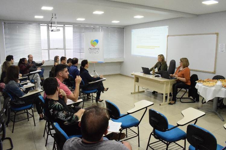 administracao-municipal-discute-atualizacao-do-codigo-de-posturas