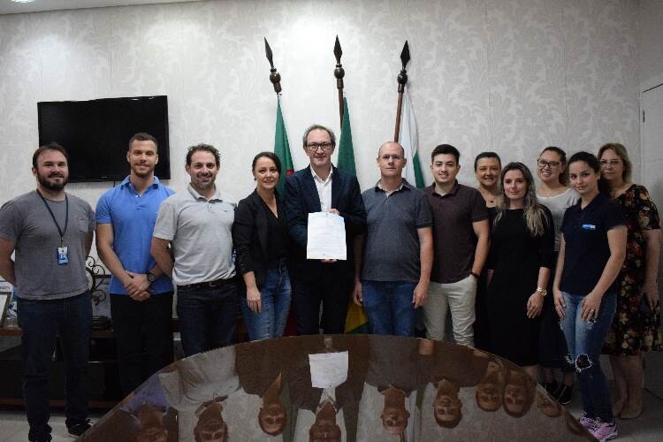 projeto-de-lei-referente-a-aplicabilidade-de-direitos-de-liberdade-economica-em-fw-e-assinado