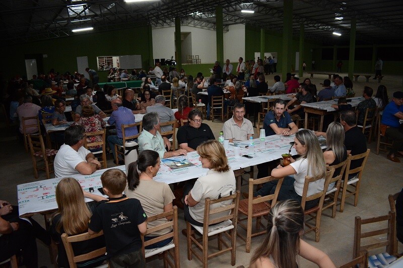 jantar-marca-comemoracao-de-65-anos-de-fw