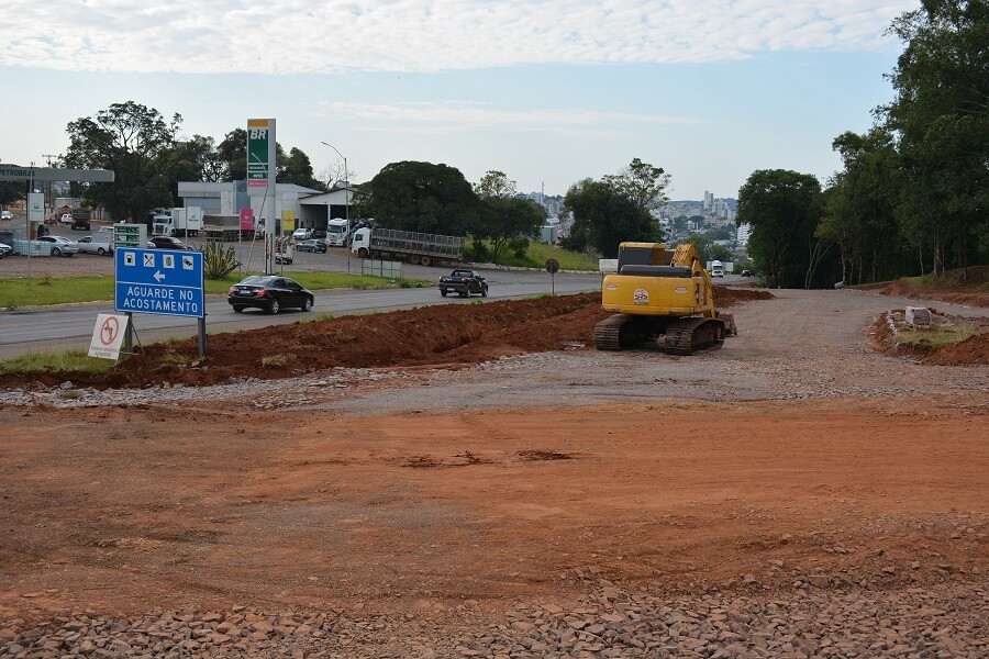 obras-prosseguem-no-trevo-do-serrano