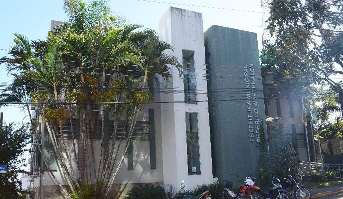 prefeitura-municipal-abre-edital-de-concurso-publico