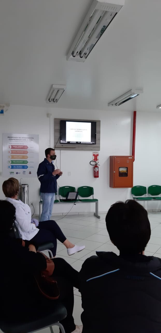 administracao-municipal-oferece-capacitacao-aos-profissionais-de-saude