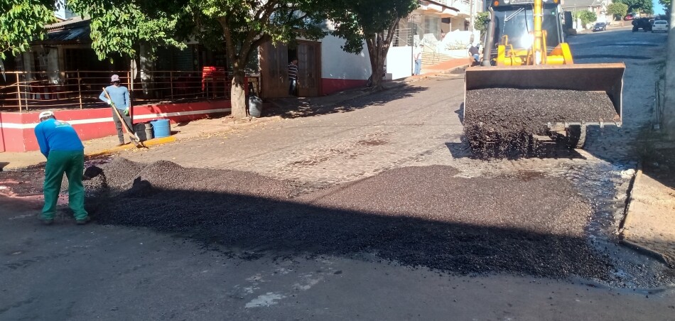 ruas-recebem-operacao-tapa-buracos