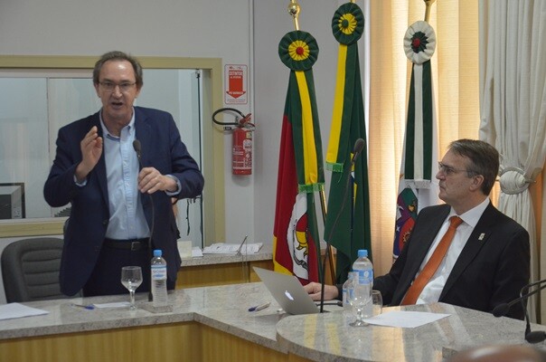 ufsm-fw-realiza-audiencia-publica-na-camara-de-vereadores
