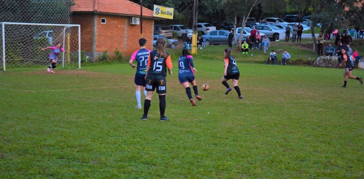 guarani-e-tdb-sao-campeoes-do-campeonato-de-futebol-society