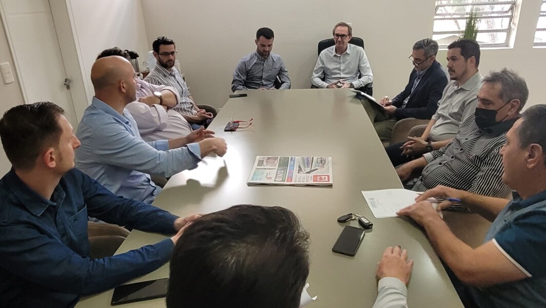 executivo-recebe-liderancas-de-partidos-em-prol-da-construcao-do-setor-de-oncologia-do-hdp