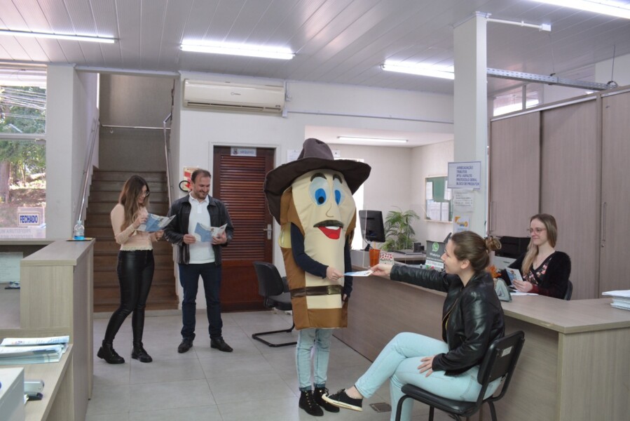 secretaria-municipal-da-fazenda-incentiva-contribuintes-a-aderirem-ao-programa-nota-fiscal-gaucha