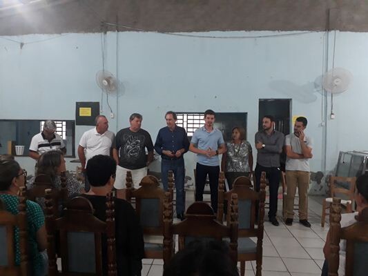autoridades-se-reunem-com-os-moradores-do-bairro-santo-antonio