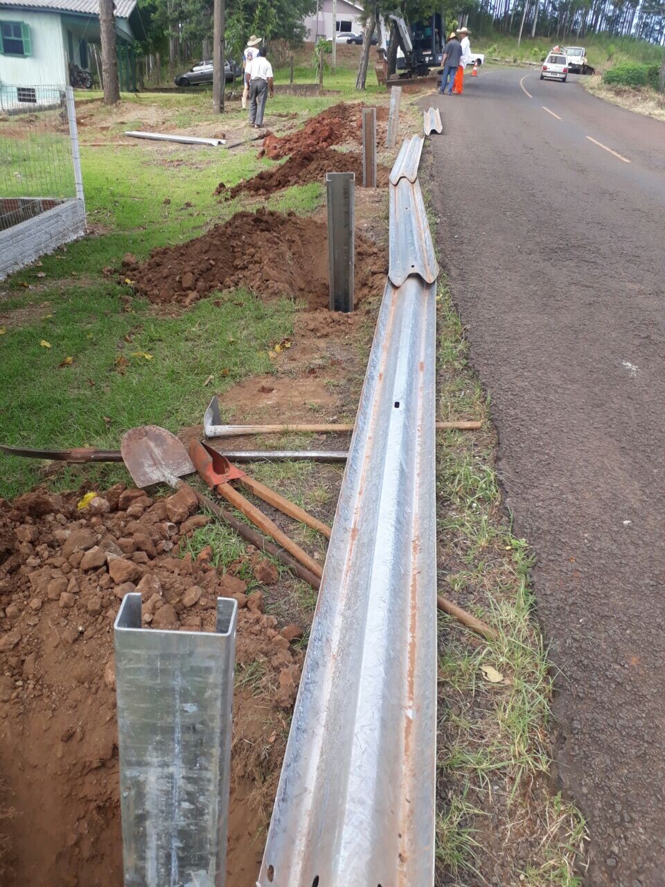 obras-de-seguranca-estao-sendo-realizadas-no-km6