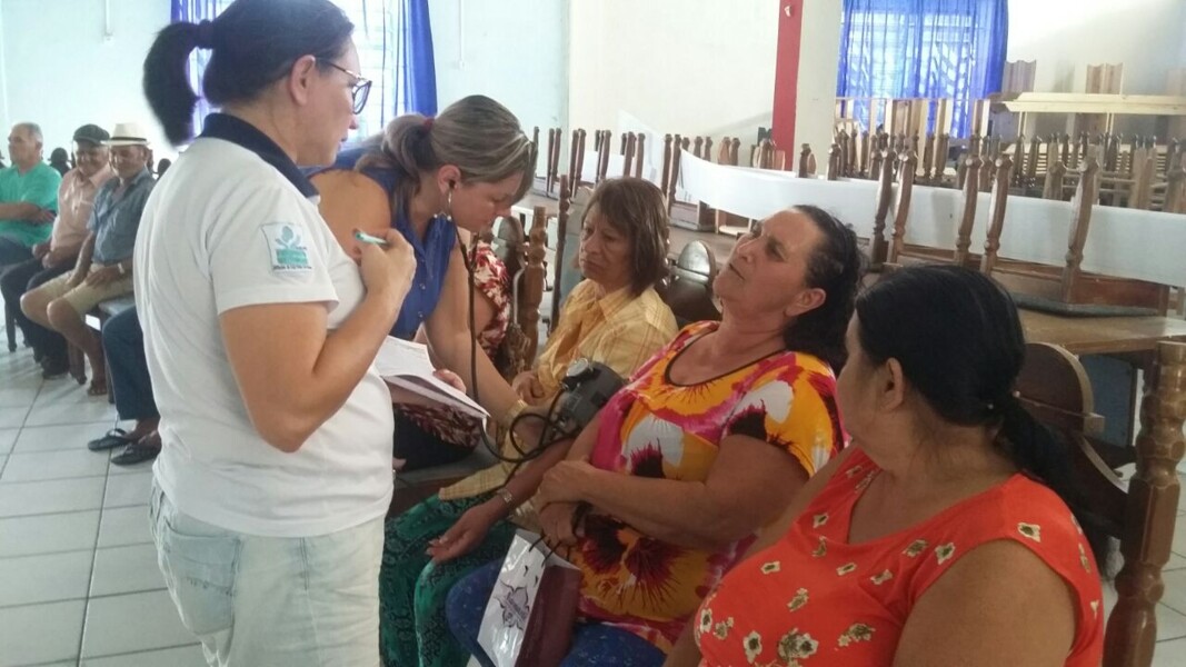 secretaria-da-saude-realiza-palestra-no-bairro-santo-antonio
