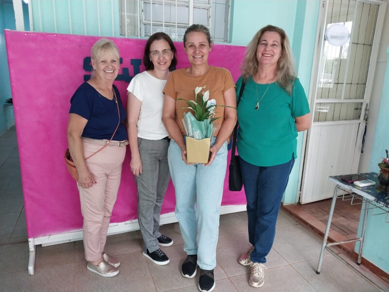 secretaria-municipal-de-educacao-primeira-dama-e-esposa-do-vice-prefeito-visitam-escolas