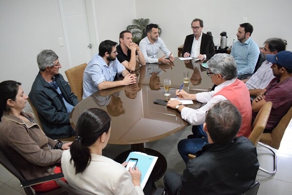 reuniao-com-os-moradores-da-linha-barra-do-braga-e-realizada