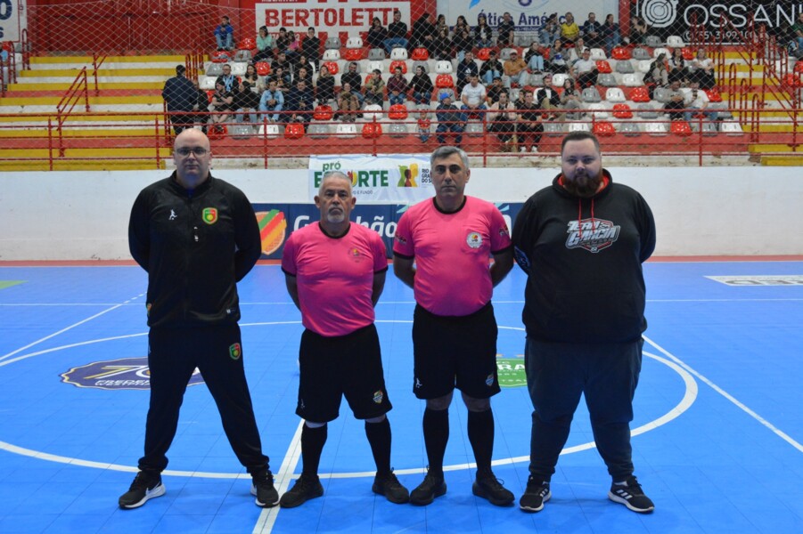 clubinho-chuta-fofo-tornearia-do-alemao-e-tdb-fcchacara-fernandes-conquistam-titulos-do-municipal-de-futsal