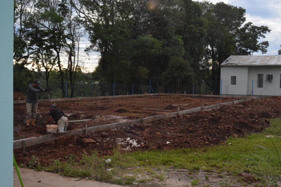 obras-de-ampliacao-e-modernizacao-da-escola-vinte-e-um-de-abril-tem-inicio